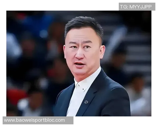 刘维伟自带剪刀为杨瀚森打造30美元理发馆的独特体验